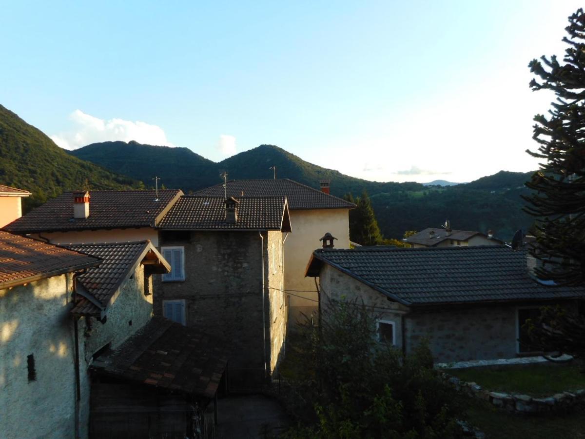 Bed and Breakfast Il Giardino Di Cres Esino Lario Exterior foto