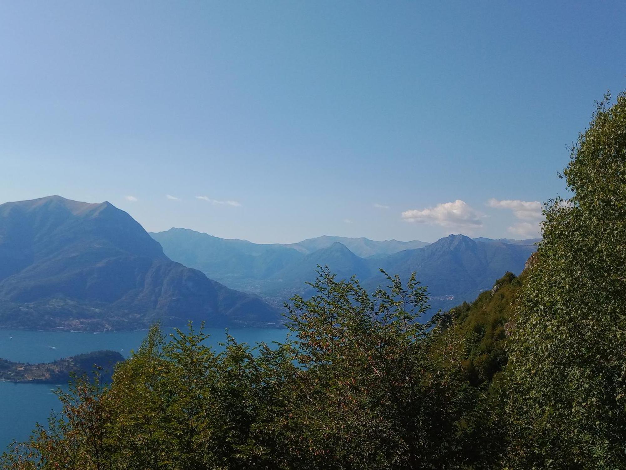 Bed and Breakfast Il Giardino Di Cres Esino Lario Exterior foto
